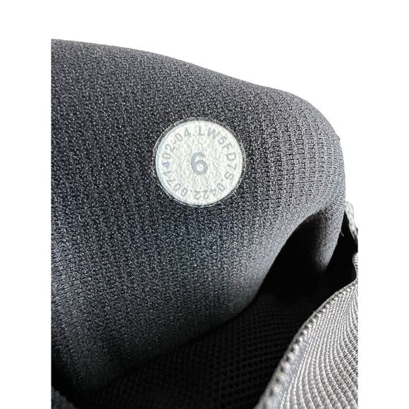 Lululemon Womens Athletic Pants Gray Pinstripe Size 6 Athleisure - Picture 5 of 7